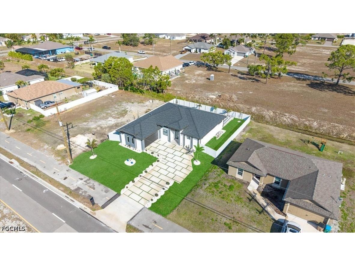 2711 Van Buren Parkway Cape Coral FL 33993 2026025432 image39
