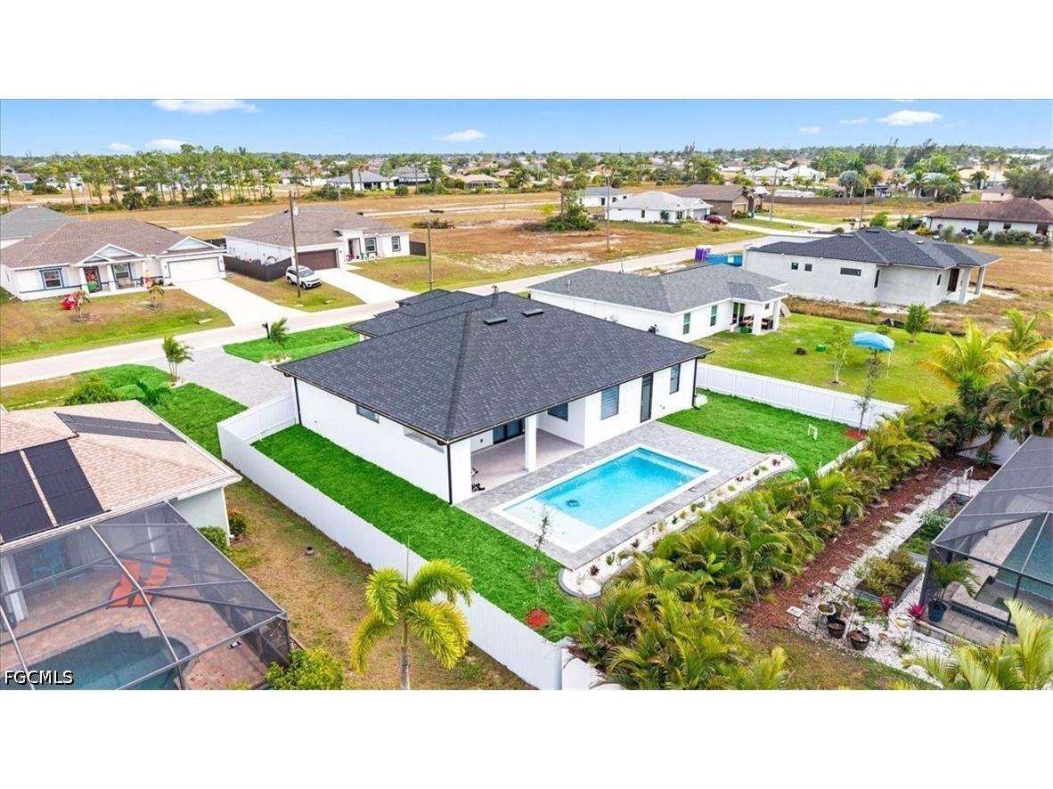 2711 Van Buren Parkway Cape Coral FL 33993 2026025432 image44