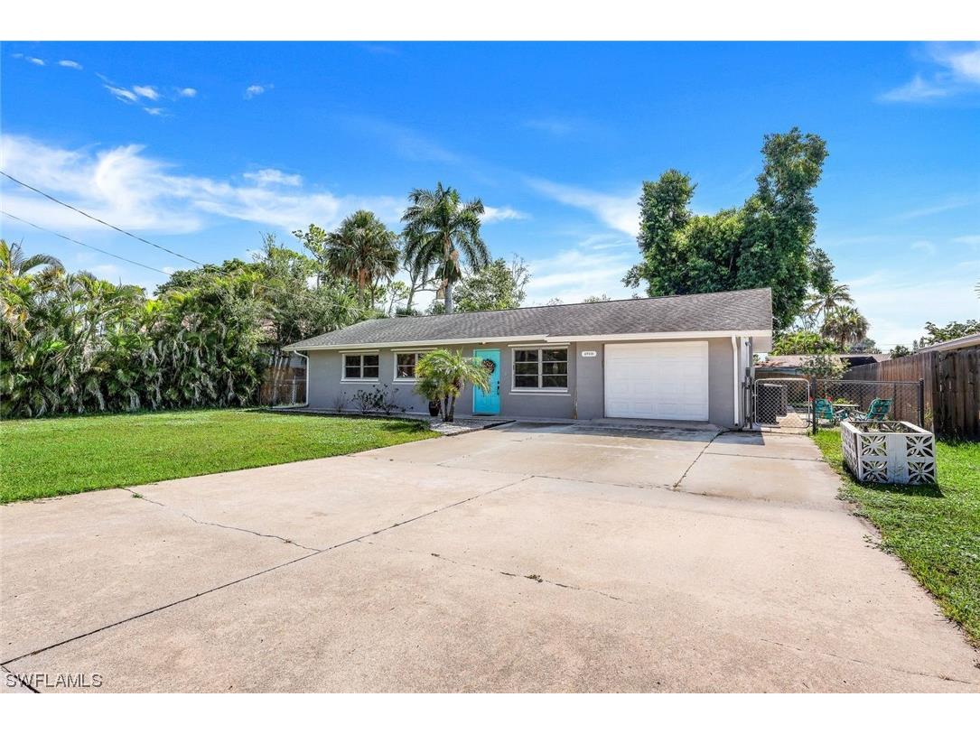 27111 Lavinka Street Bonita Springs FL 34135 223054734 image1