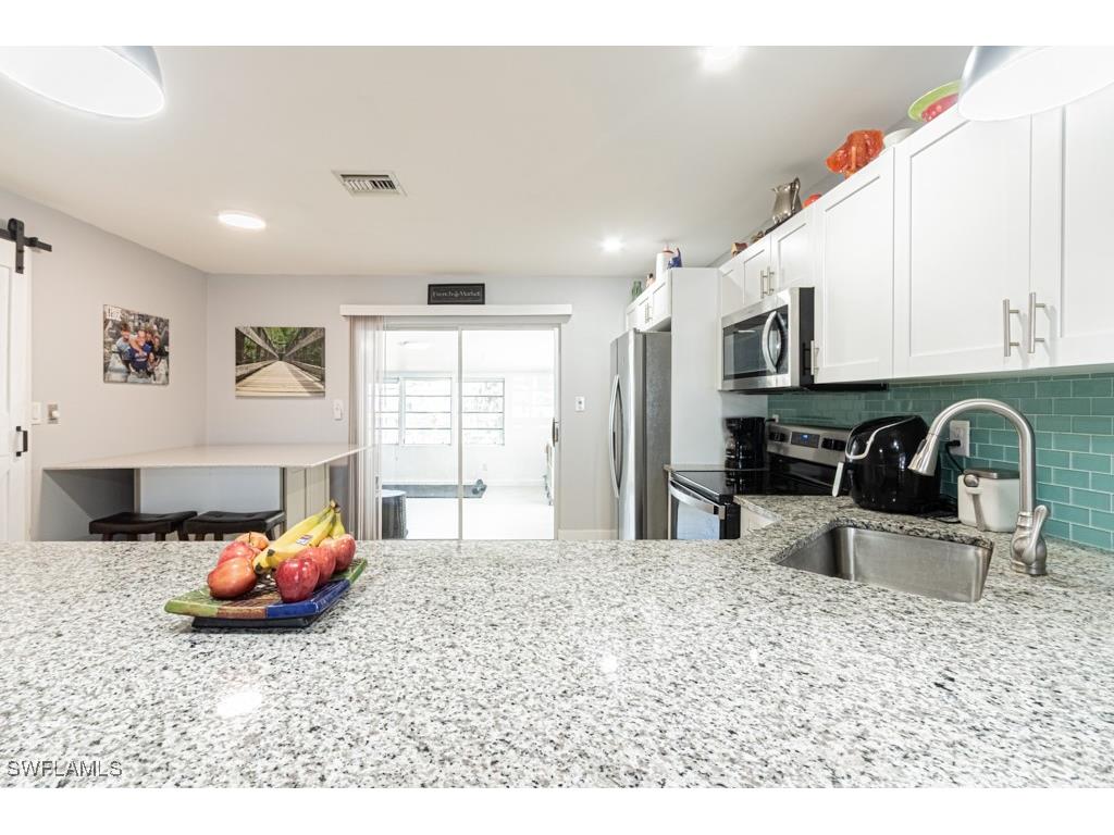 27111 Sun Aqua Lane Bonita Springs FL 34135 226000504 image10