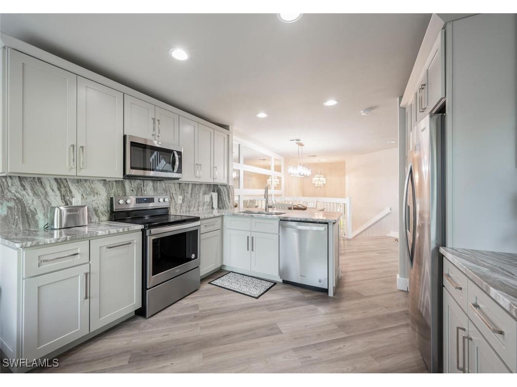 27113 Oakwood Lake Drive Bonita Springs FL 34134 225057072 image11