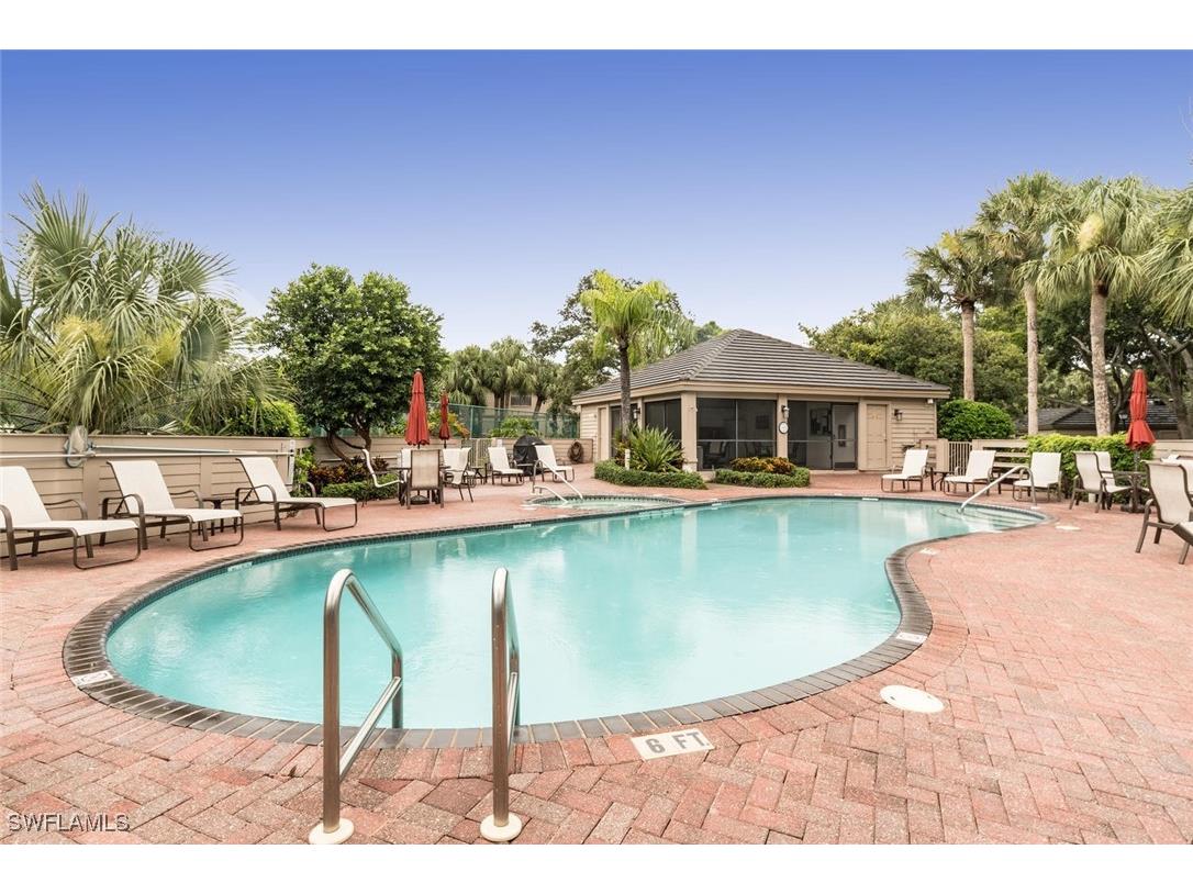 27113 Oakwood Lake Drive Bonita Springs FL 34134 225057072 image31