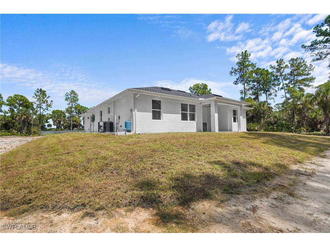 2712 40th Avenue SE Naples FL 34117 225065110 image28