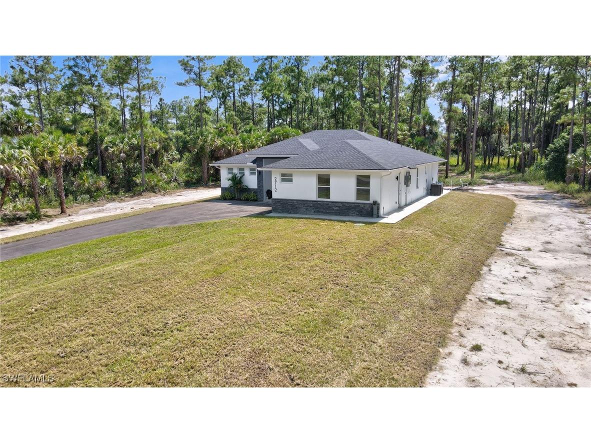 2712 40th Avenue SE Naples FL 34117 225065110 image4