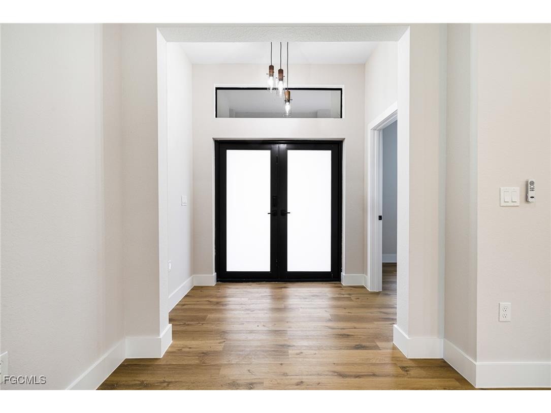 2712 40th Street W Lehigh Acres FL 33971 2025014947 image3