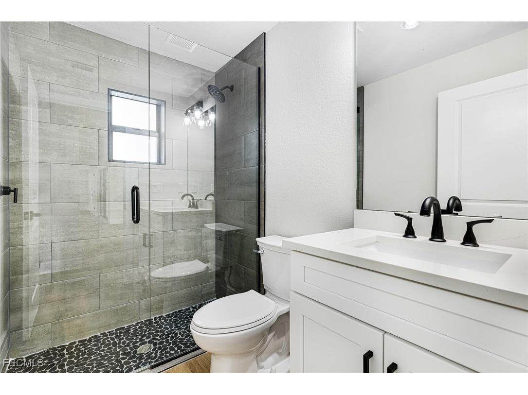 2712 40th Street W Lehigh Acres FL 33971 2025014947 image33