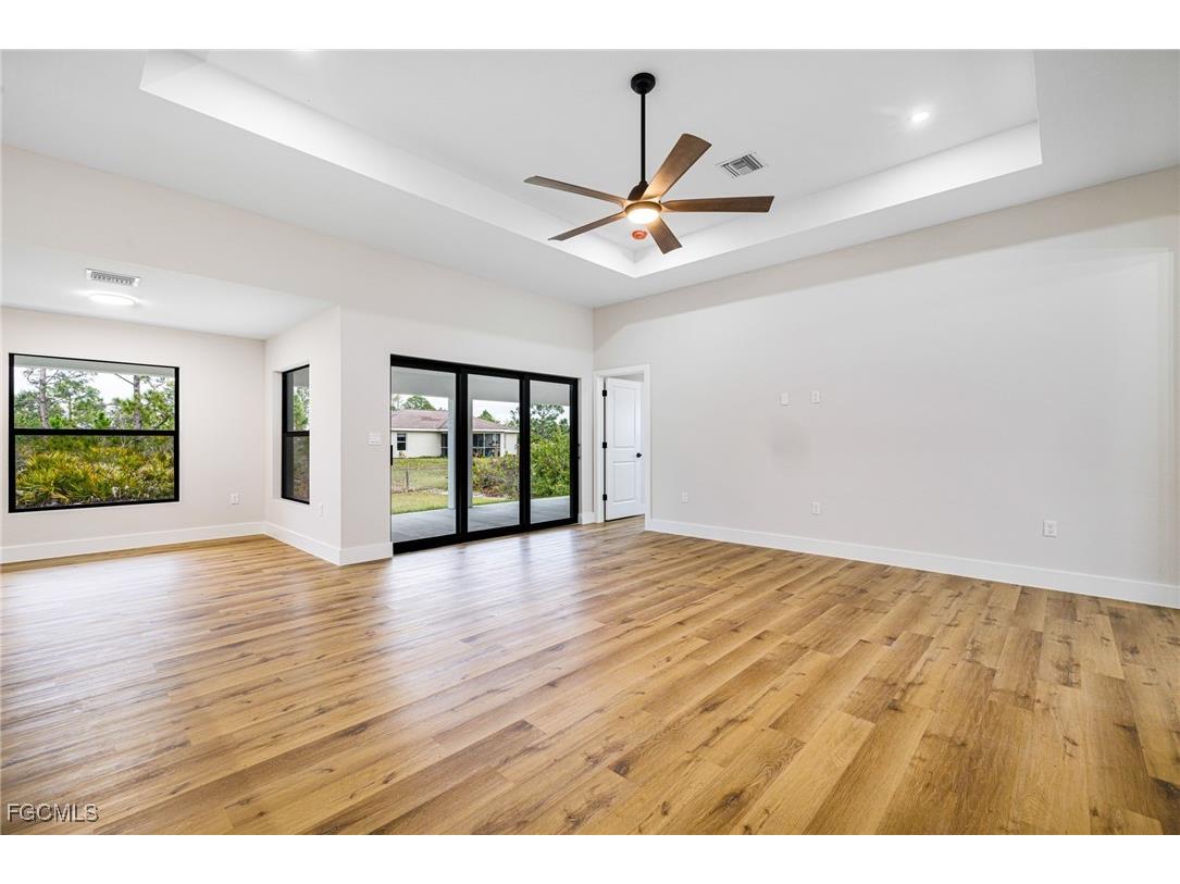 2712 40th Street W Lehigh Acres FL 33971 2025014947 image5