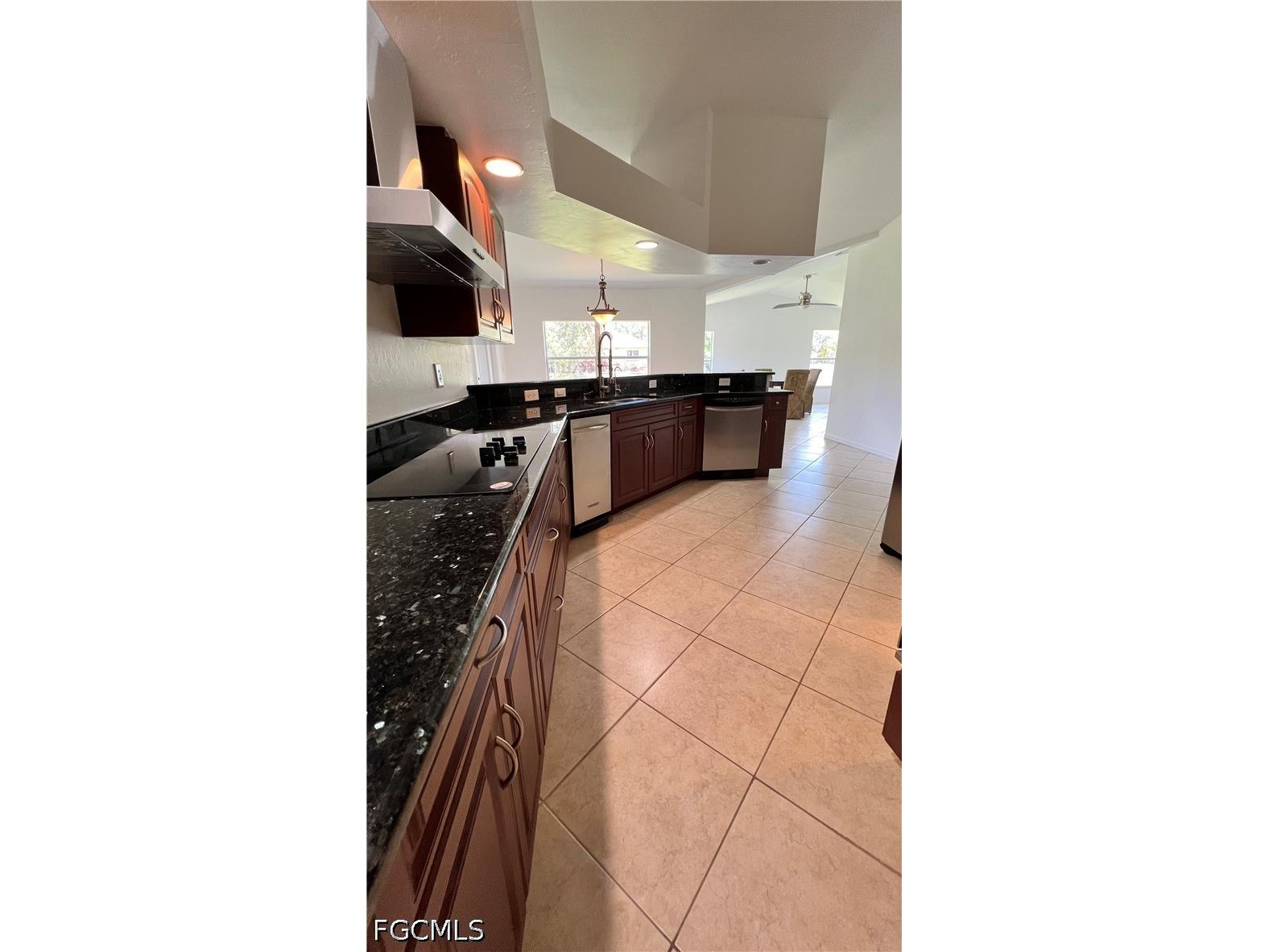2712 5th Street W Lehigh Acres FL 33971 2026027771 image4