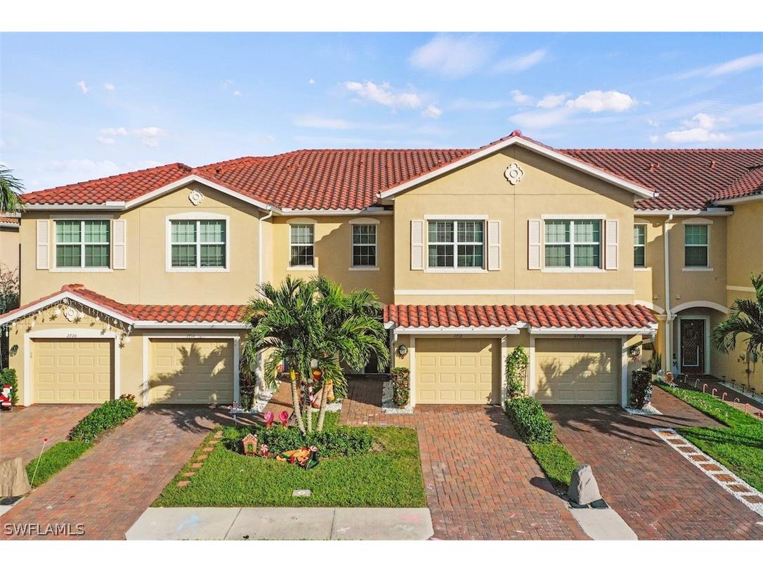2712 Blossom Way Naples FL 34120 222089315 image1