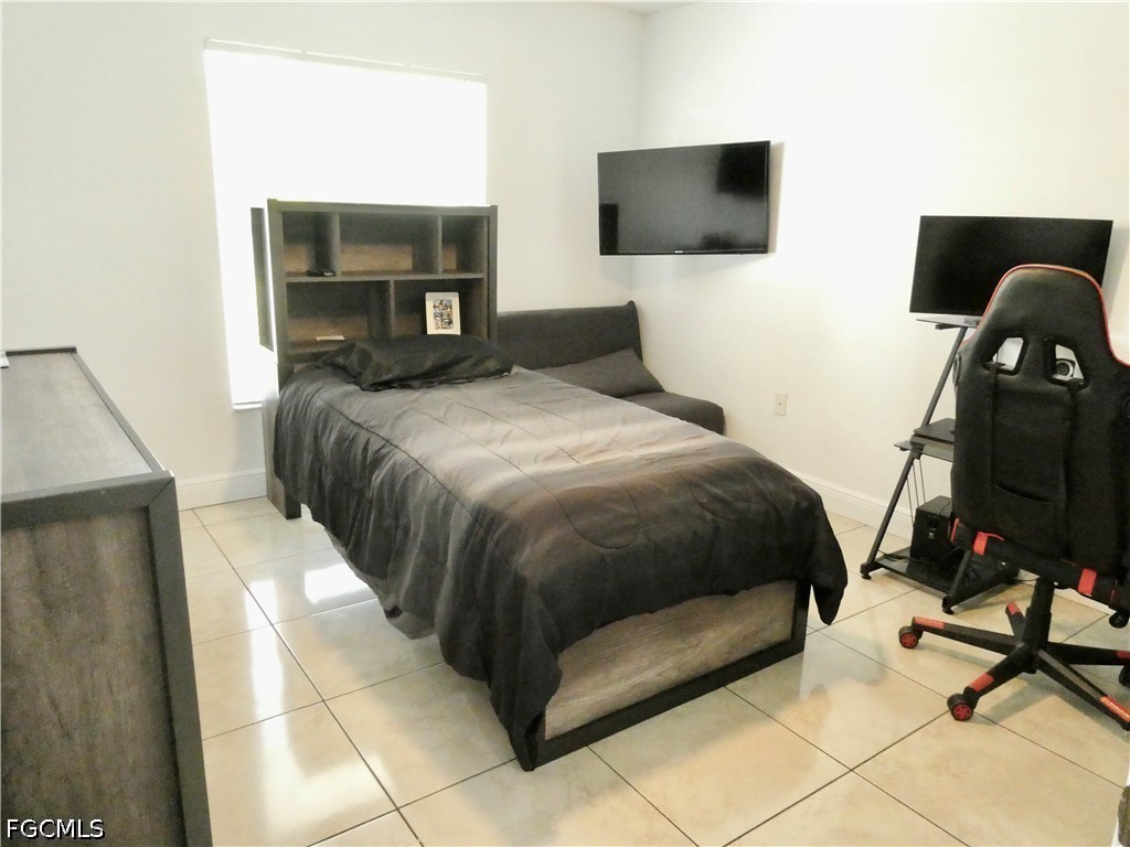 2712 Nature Pointe Loop Fort Myers FL 33905 2026029564 image10