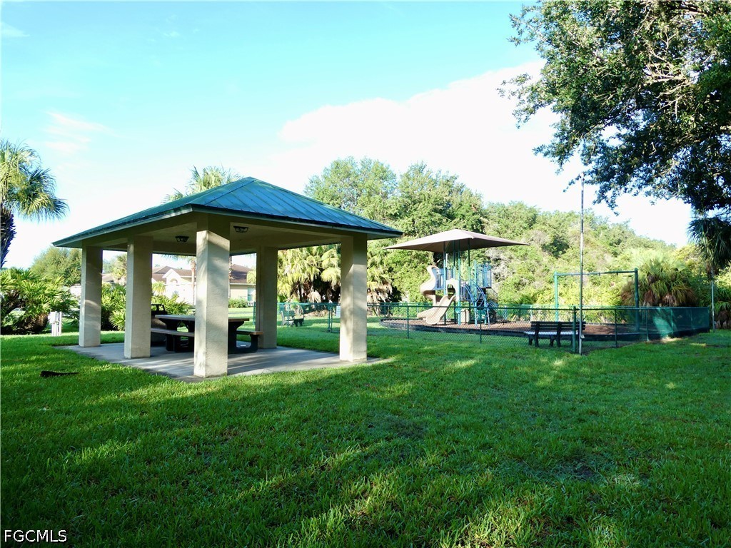 2712 Nature Pointe Loop Fort Myers FL 33905 2026029564 image19