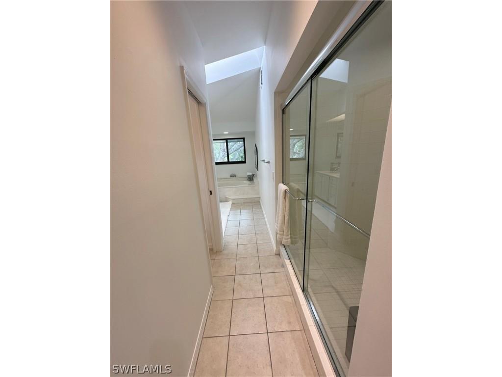 27121 Oakwood Lake Drive Bonita Springs FL 34134 226009661 image15