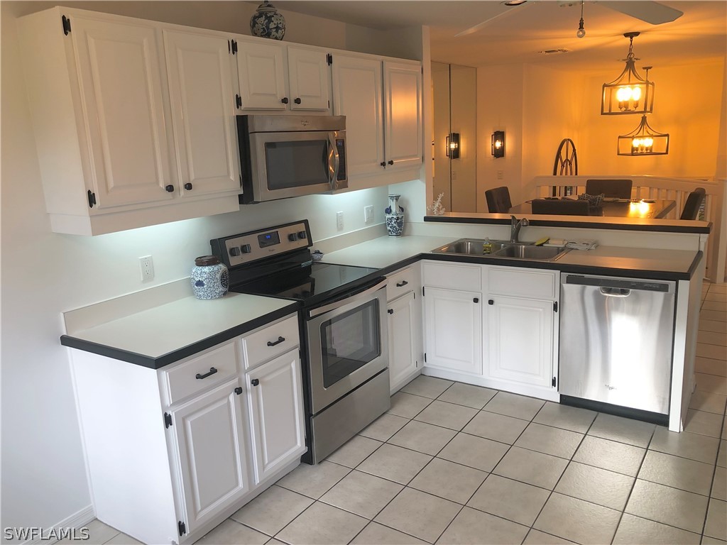 27121 Oakwood Lake Drive Bonita Springs FL 34134 226009661 image6