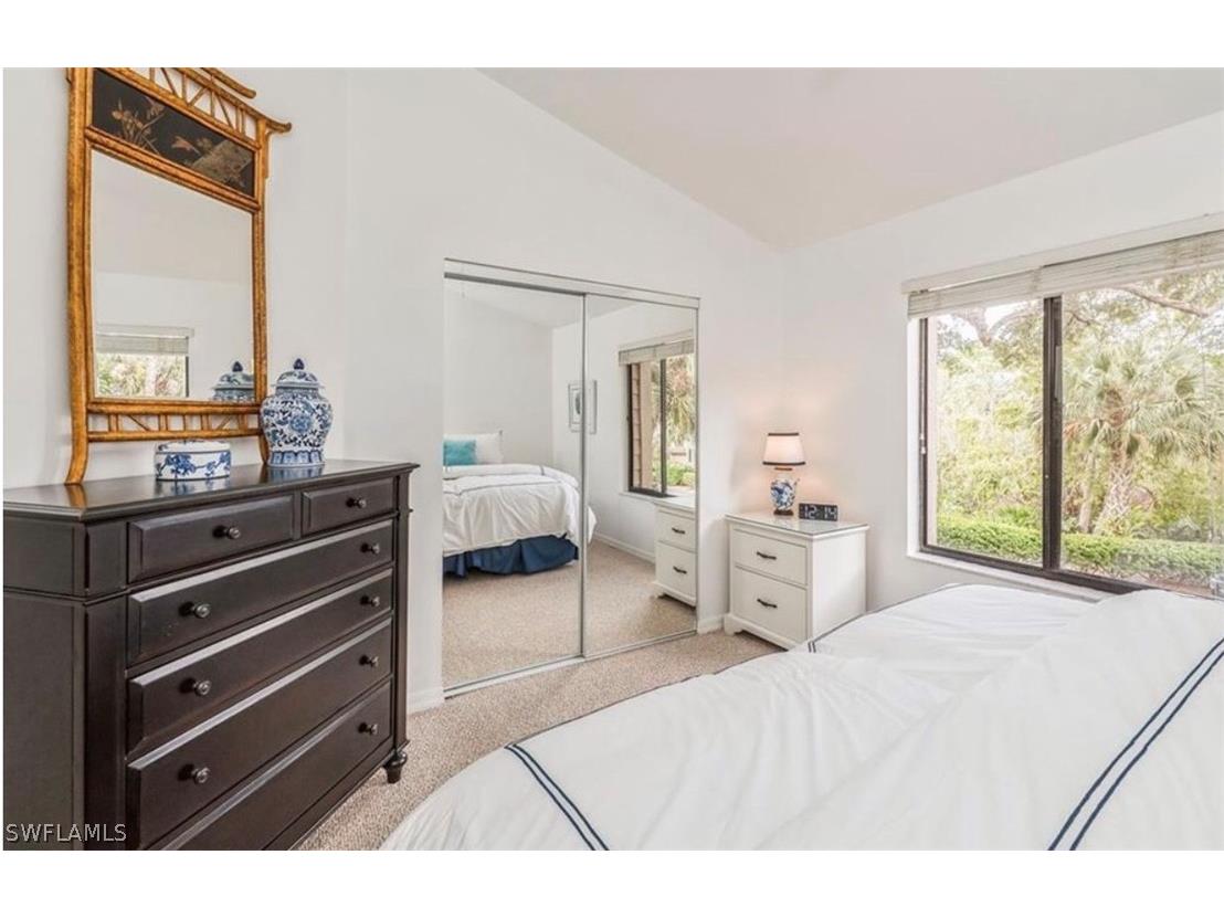 27121 Oakwood Lake Drive Bonita Springs FL 34134 226009661 image8