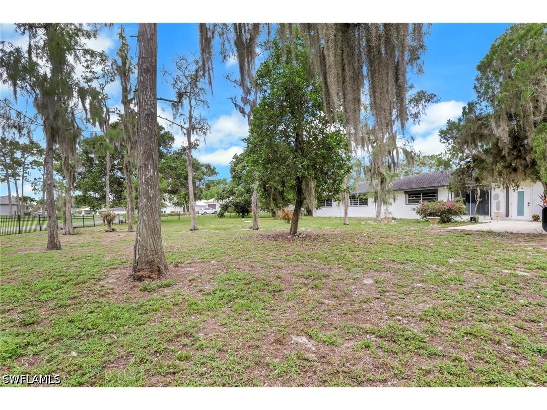 27126 Rue De Paix Bonita Springs FL 34135 226021384 image38