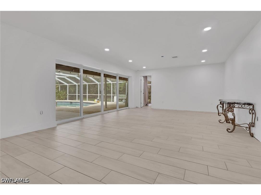27126 Rue De Paix Bonita Springs FL 34135 226021384 image6