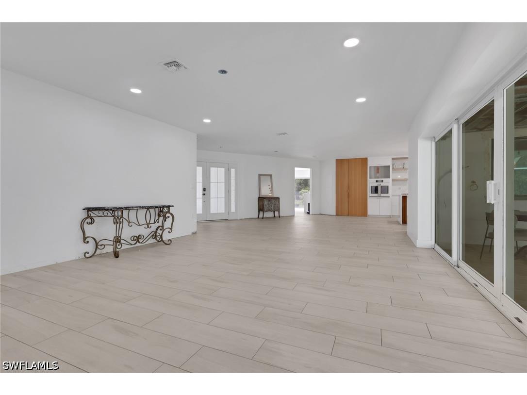 27126 Rue De Paix Bonita Springs FL 34135 226021384 image8