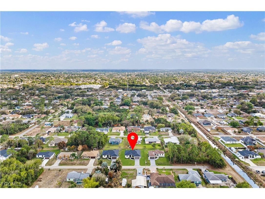 2713 10th Street W Lehigh Acres FL 33971 2026011757 image25
