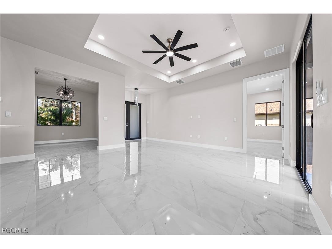 2713 10th Street W Lehigh Acres FL 33971 2026011757 image3