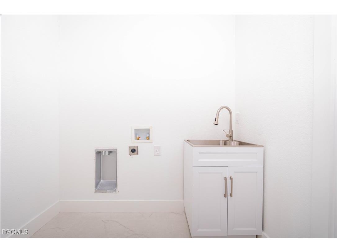 2713 8th Street W Lehigh Acres FL 33971 2026006154 image12