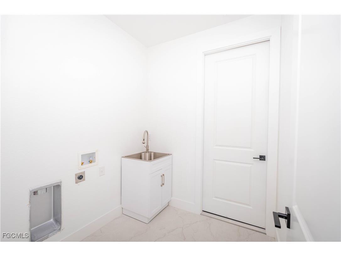 2713 8th Street W Lehigh Acres FL 33971 2026006154 image9