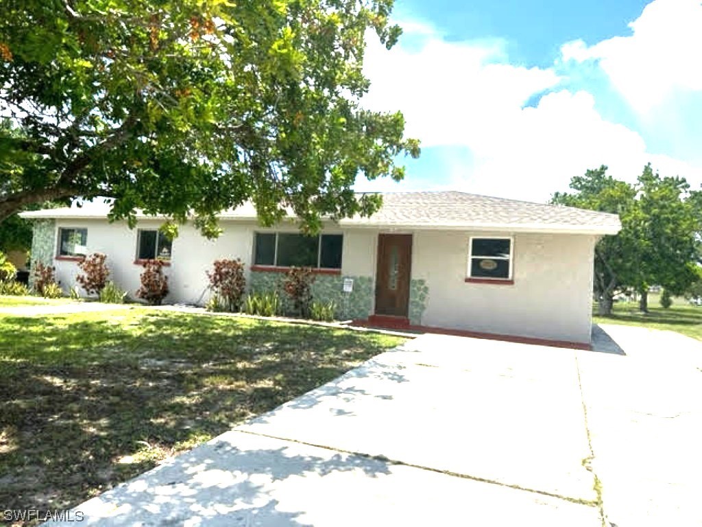 2713 E Cypress Avenue Fort Myers FL 33905 223049072 image1