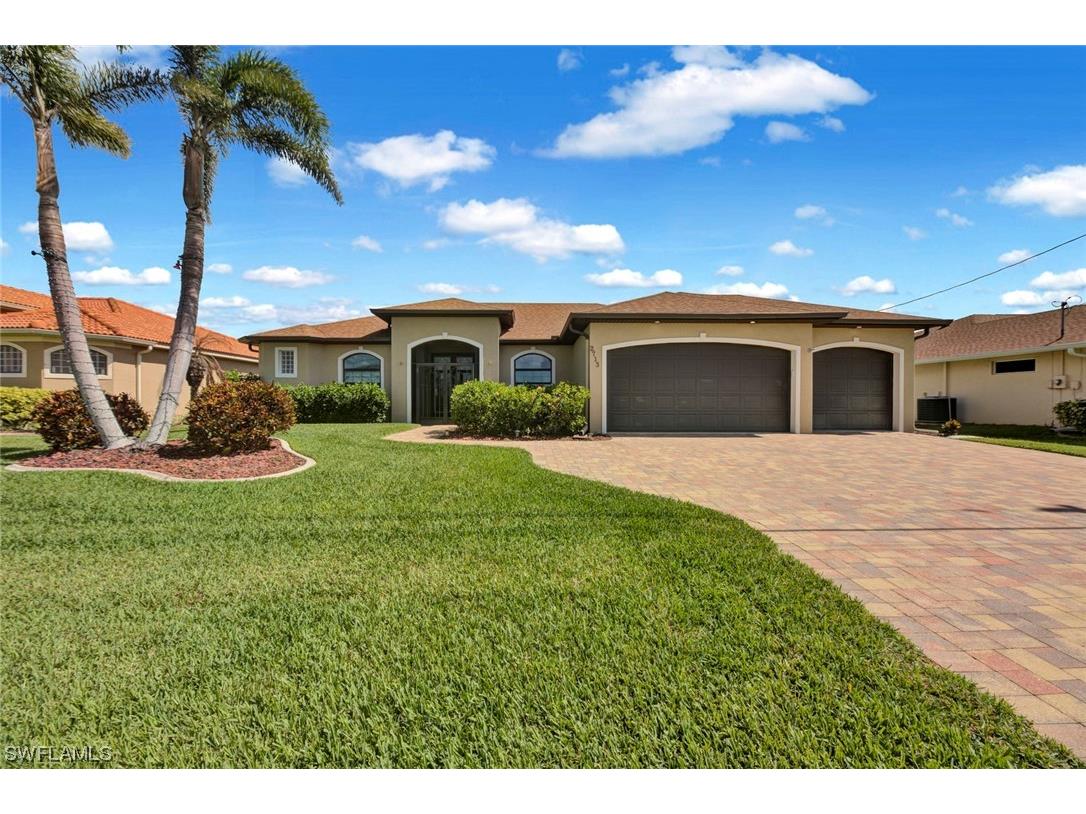 2713 Gleason Parkway Cape Coral FL 33914 223024233 image1