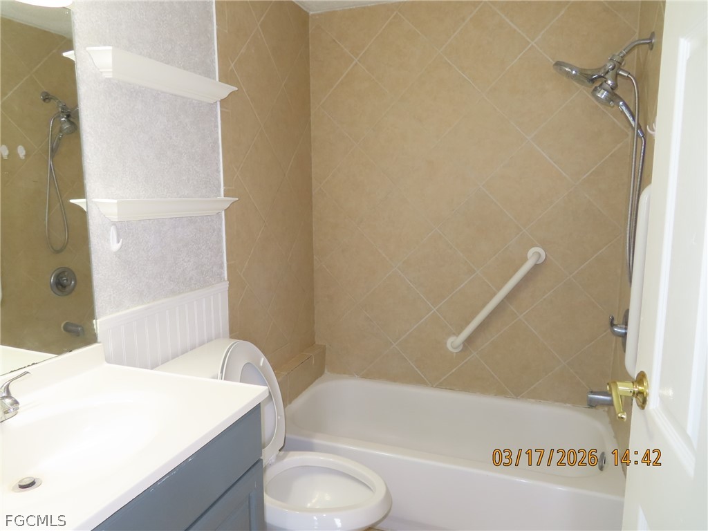 2713 NE 1st Place Cape Coral FL 33909 2026013159 image12