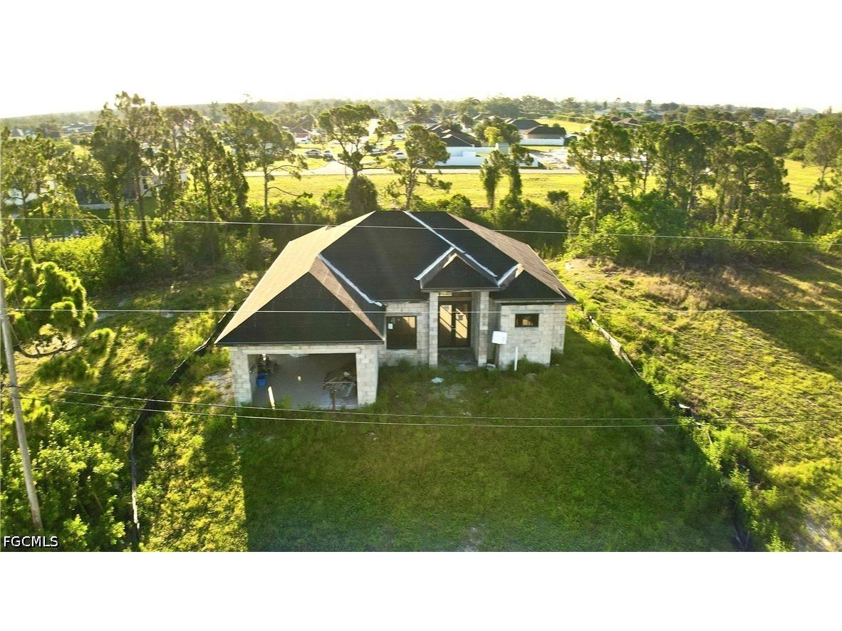 2713 NW 18th Avenue Cape Coral FL 33993 2026028074 image1