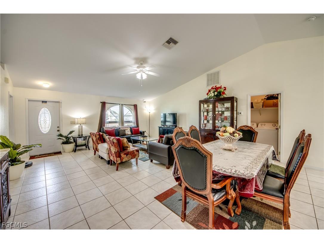 2713 NW 1st Place Cape Coral FL 33993 2026013497 image11