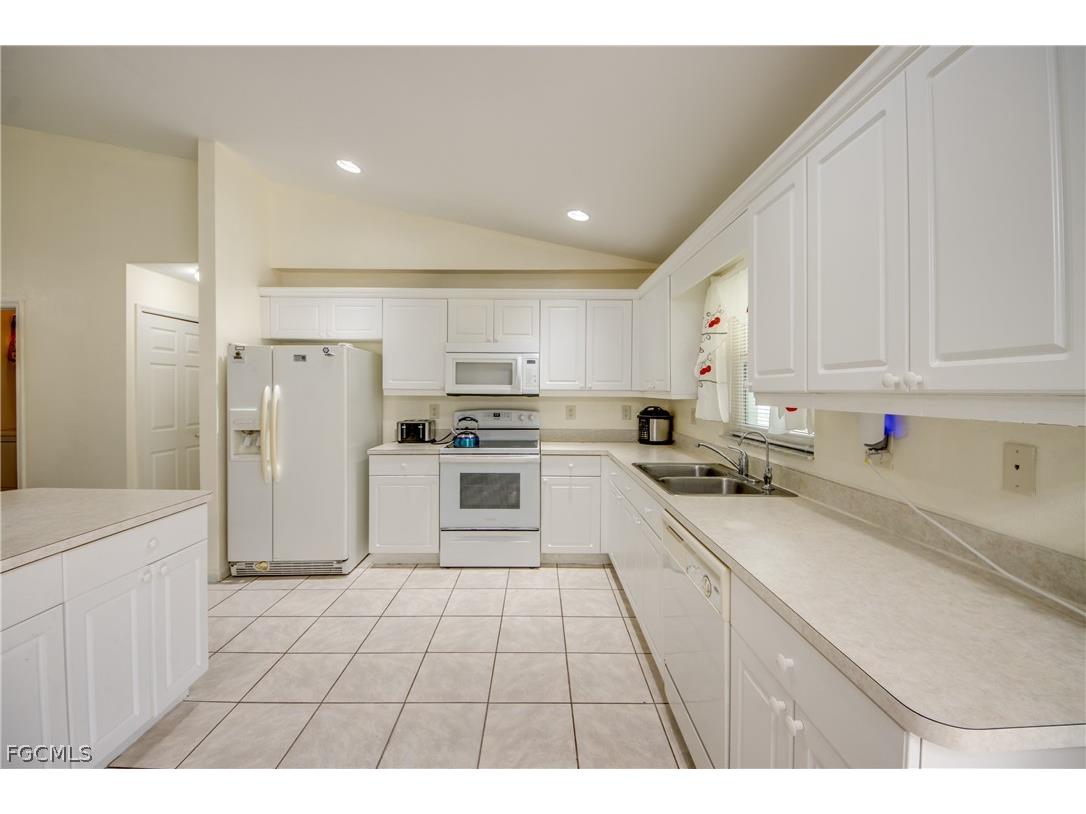 2713 NW 1st Place Cape Coral FL 33993 2026013497 image15