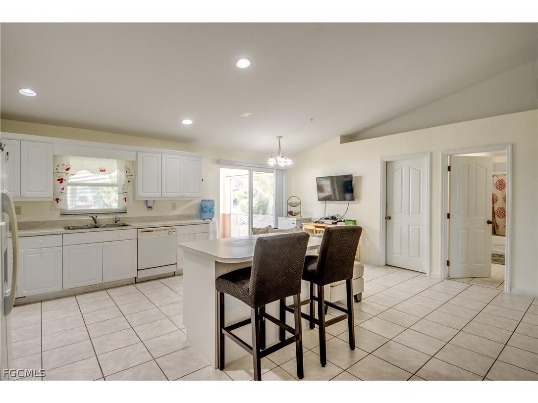 2713 NW 1st Place Cape Coral FL 33993 2026013497 image16