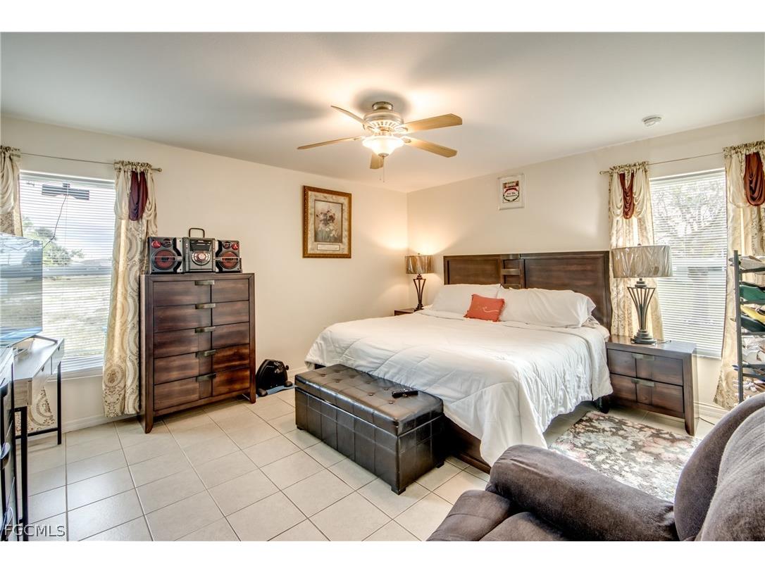 2713 NW 1st Place Cape Coral FL 33993 2026013497 image21