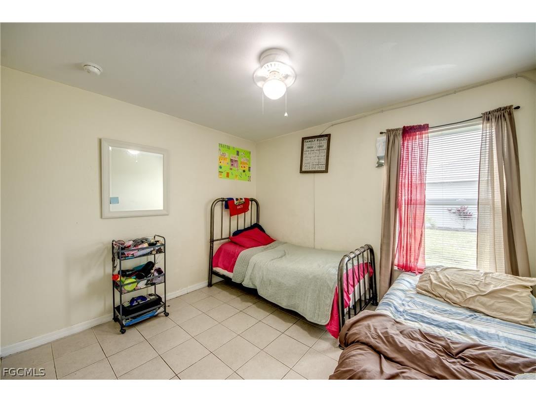 2713 NW 1st Place Cape Coral FL 33993 2026013497 image27