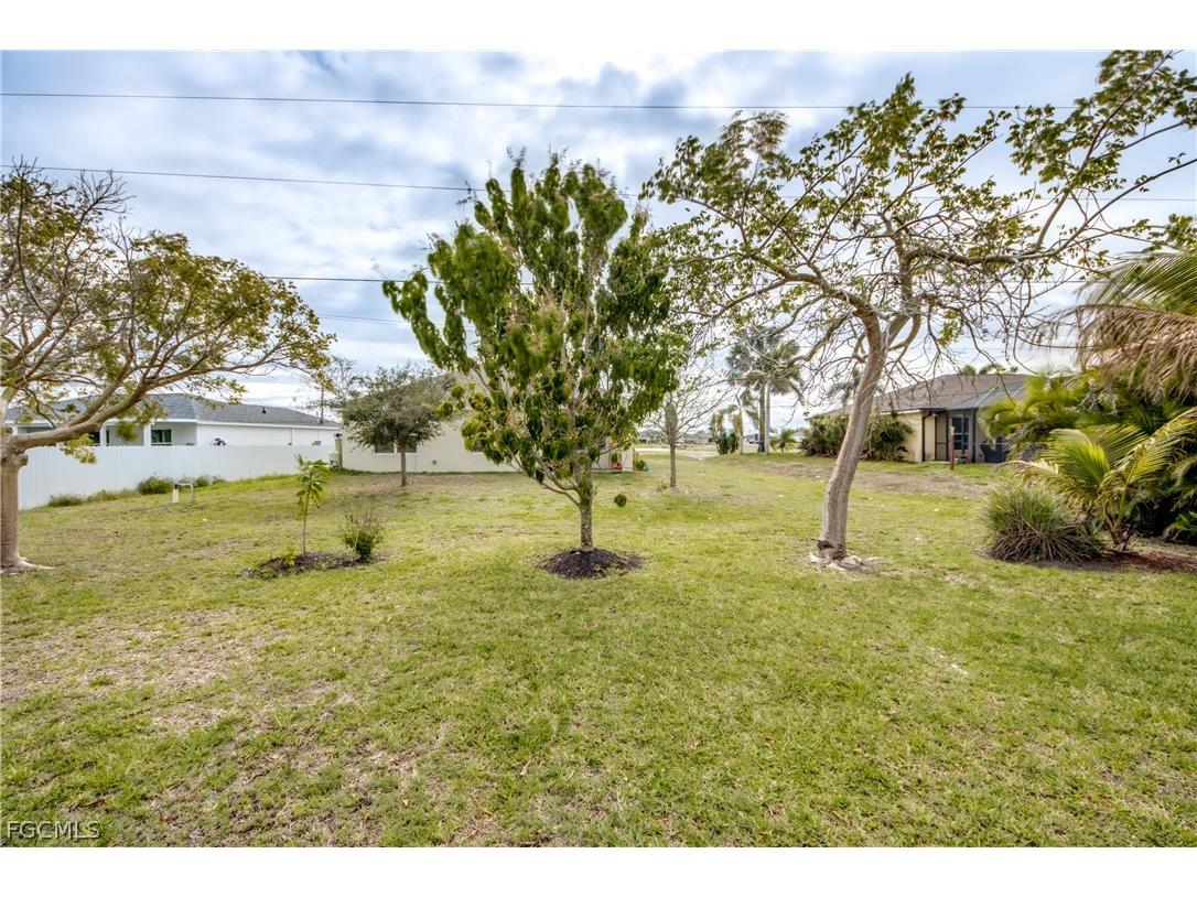 2713 NW 1st Place Cape Coral FL 33993 2026013497 image32