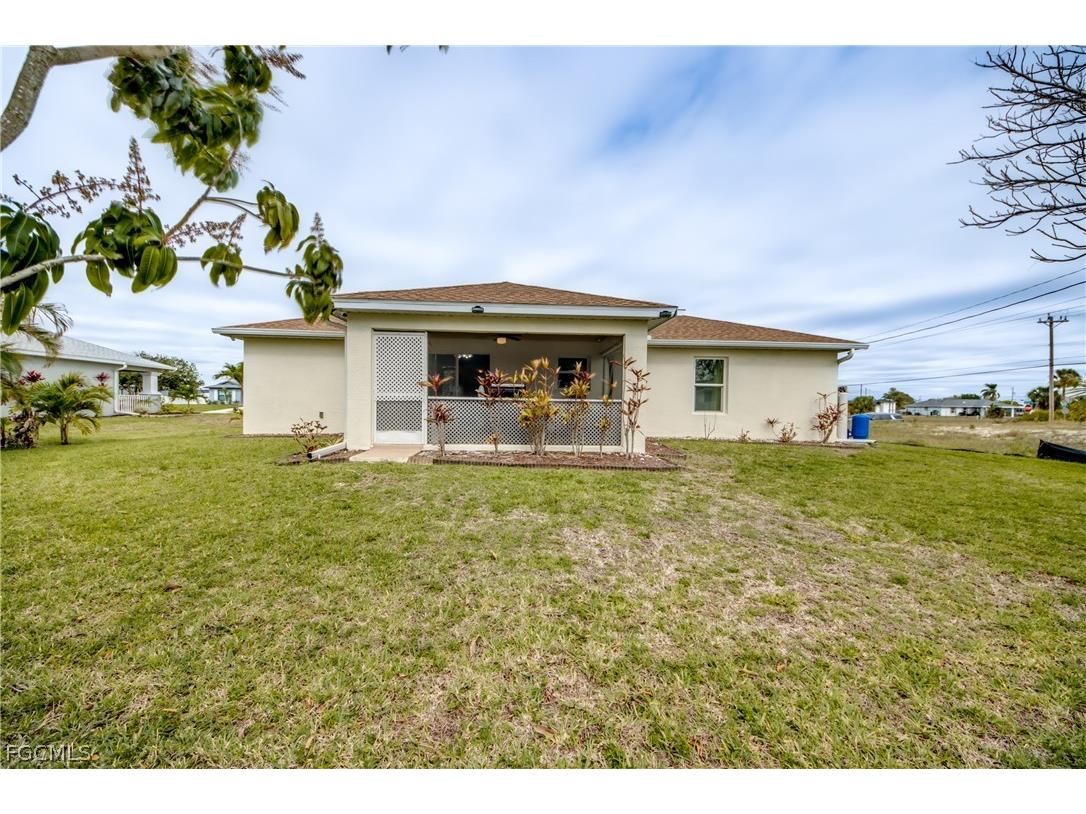 2713 NW 1st Place Cape Coral FL 33993 2026013497 image34