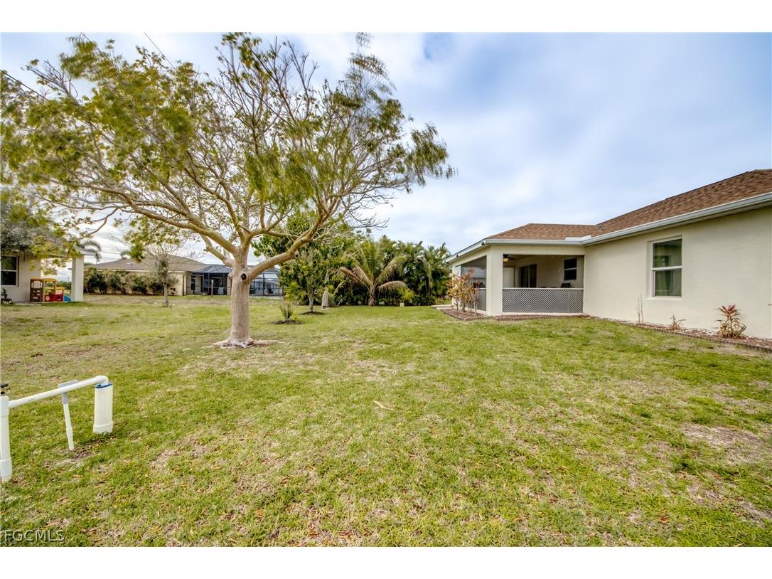 2713 NW 1st Place Cape Coral FL 33993 2026013497 image35