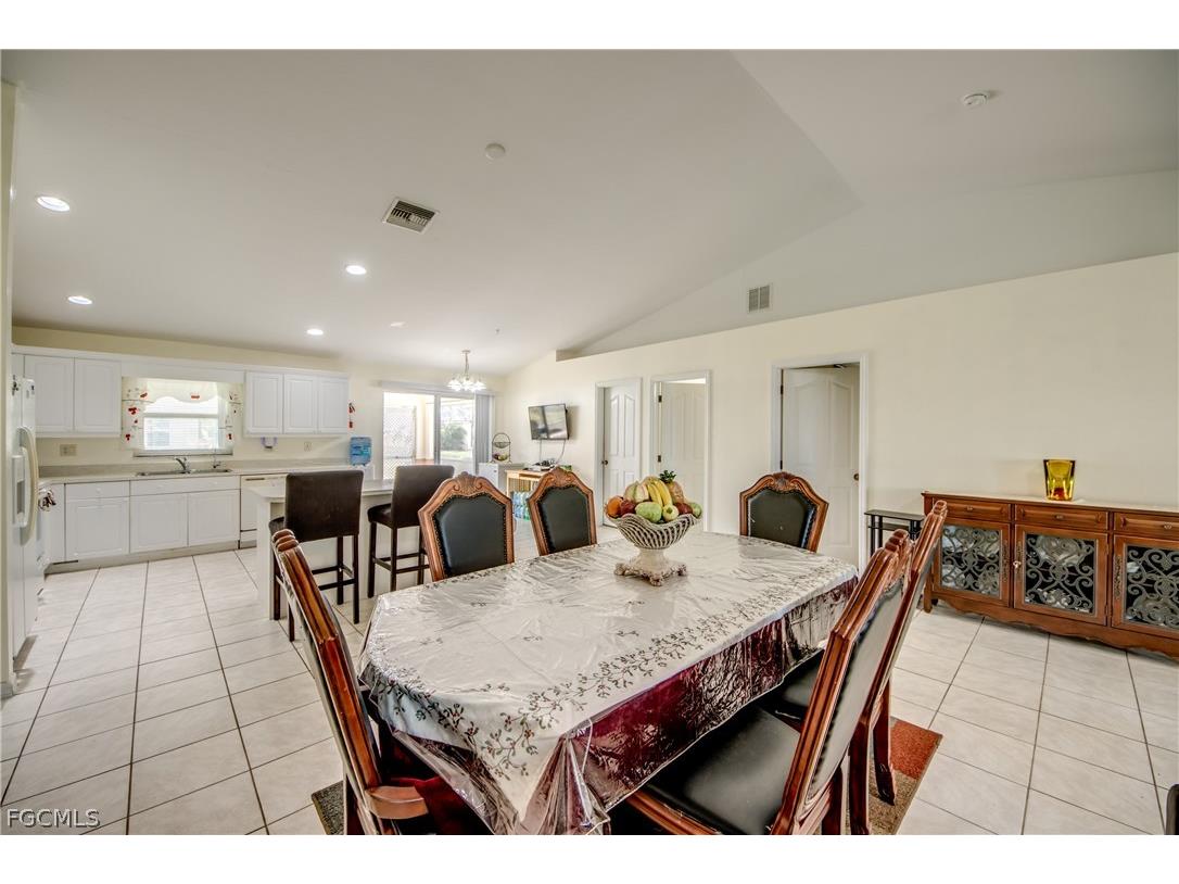 2713 NW 1st Place Cape Coral FL 33993 2026013497 image9