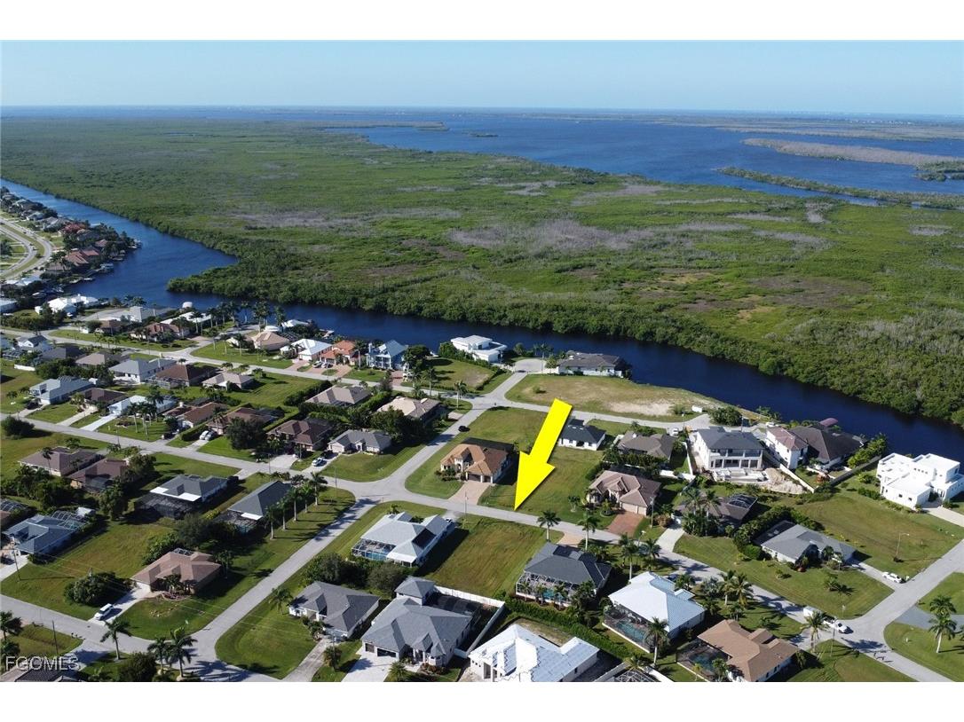 2713 SW 29th Place Cape Coral FL 33914 2025016037 image1