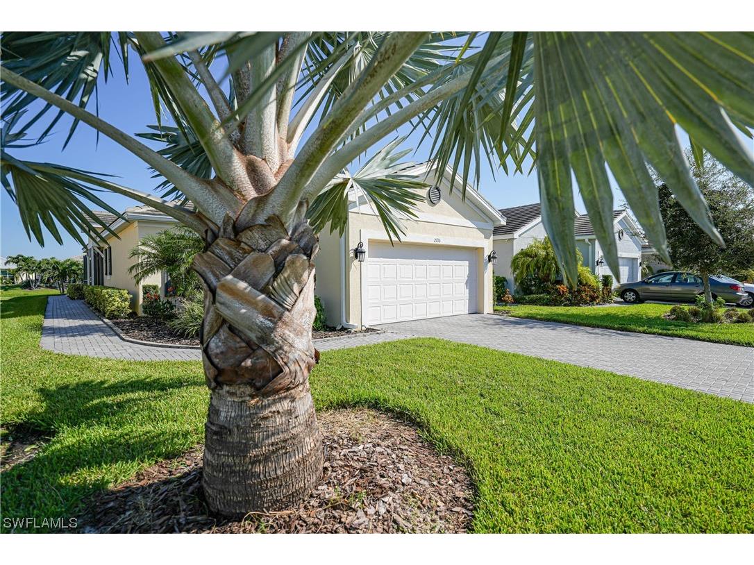 2713 Vareo Court Cape Coral FL 33991 223069461 image1