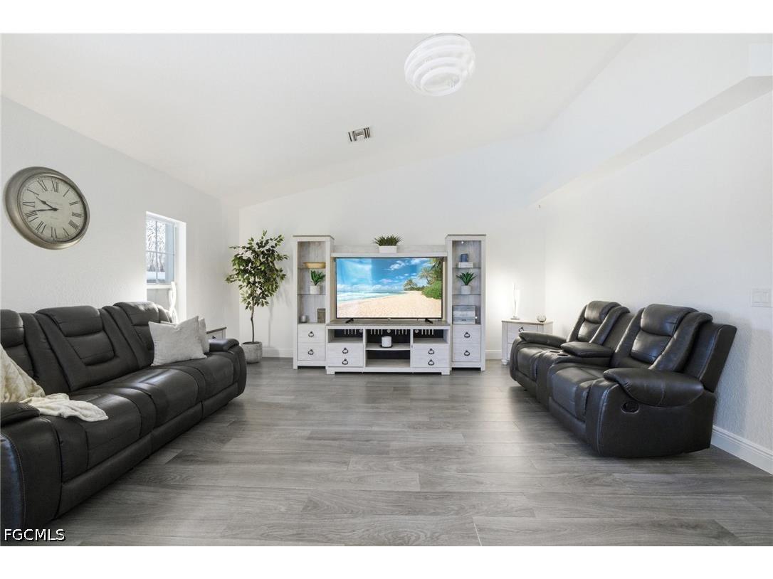 27130 Holly Lane Bonita Springs FL 34135 2026023050 image6