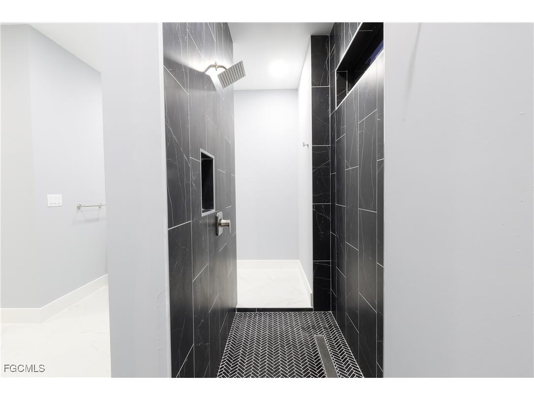 2714 2nd Street SW Lehigh Acres FL 33976 2025003816 image10