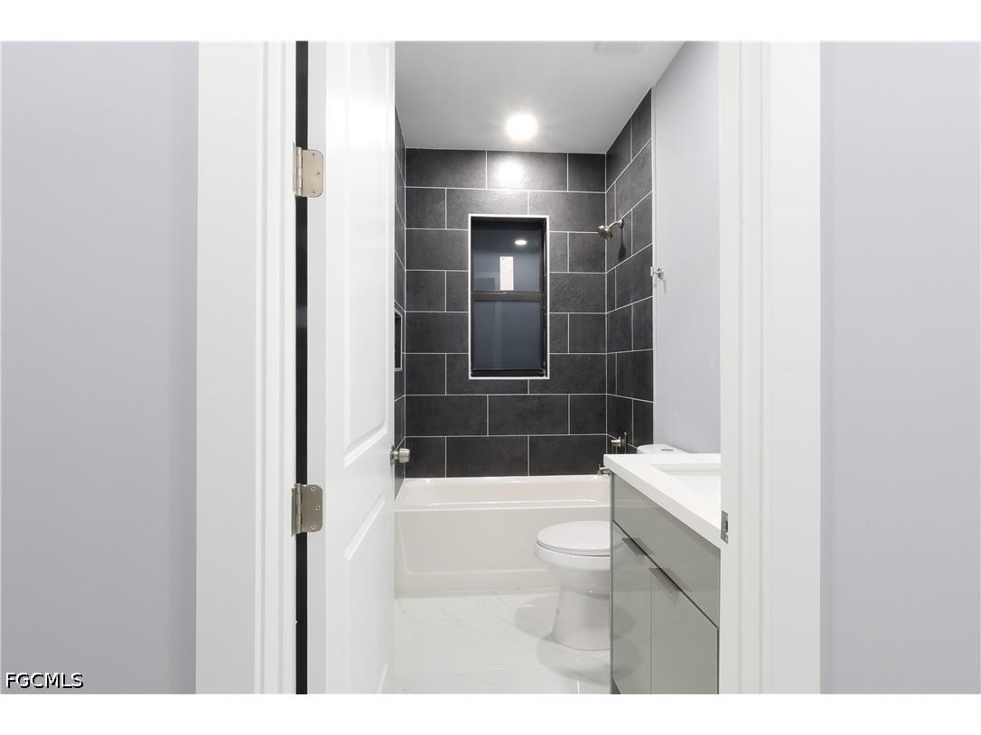 2714 2nd Street SW Lehigh Acres FL 33976 2026022210 image22