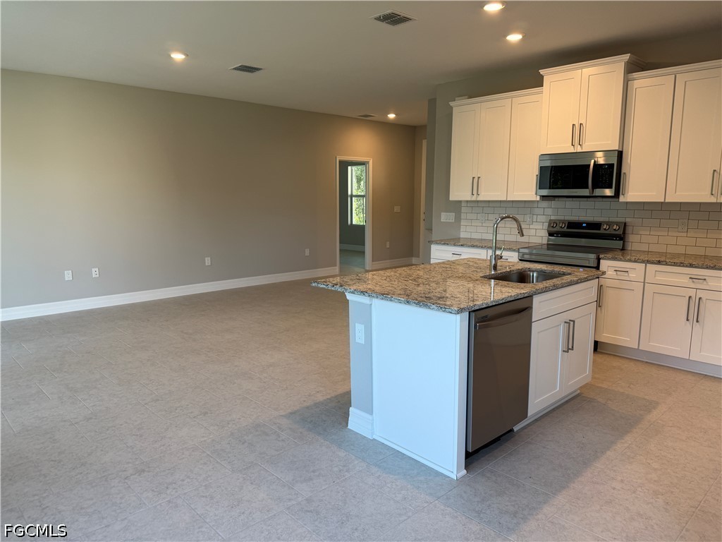 2714 47th Street W Lehigh Acres FL 33971 2026029216 image9