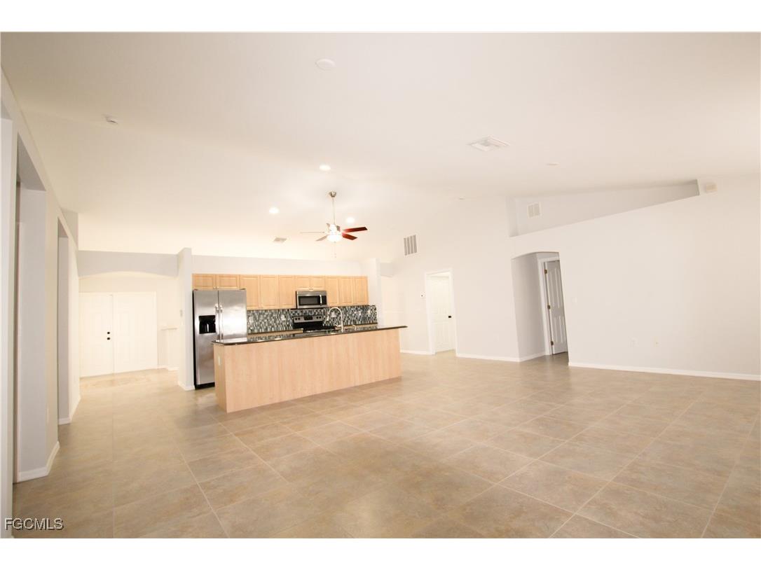 2714 5th Street W Lehigh Acres FL 33971 2025021589 image11