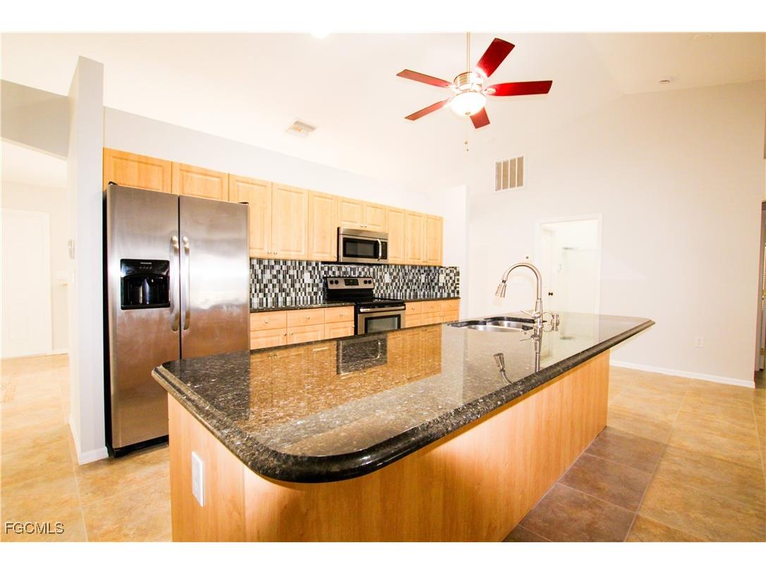 2714 5th Street W Lehigh Acres FL 33971 2025021589 image12