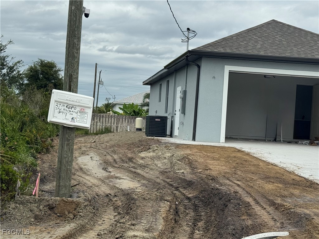 2714 63rd Street W Lehigh Acres FL 33971 2025017936 image2