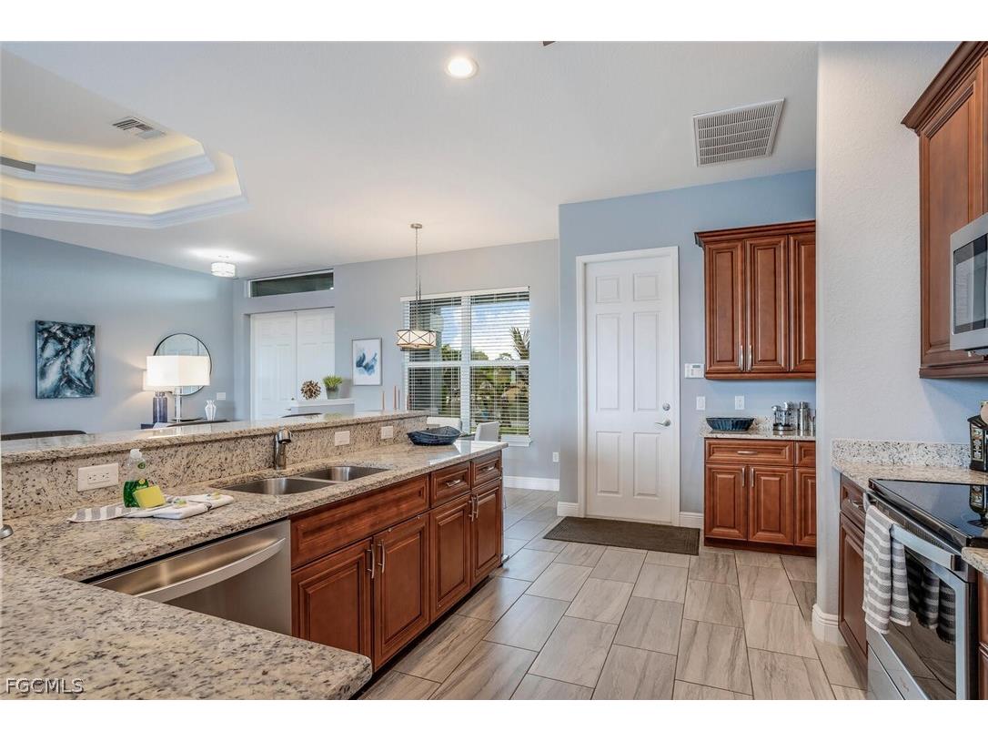 2714 NE 20th Court Cape Coral FL 33909 2026012321 image18