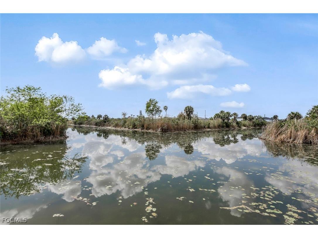 2714 NE 20th Court Cape Coral FL 33909 2026012321 image35