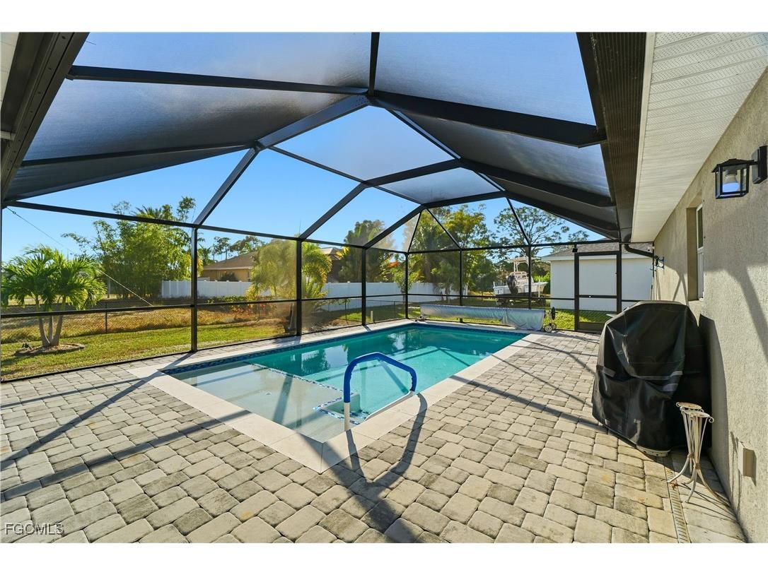 2714 NW 22nd Terrace Cape Coral FL 33993 2025022623 image33